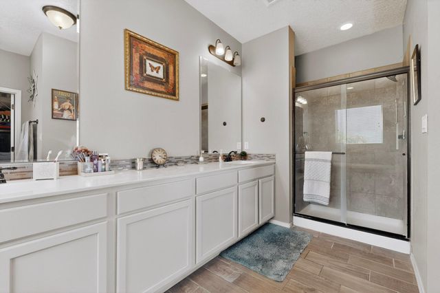 10932 Topacio Street NW, Albuquerque, NM 87114