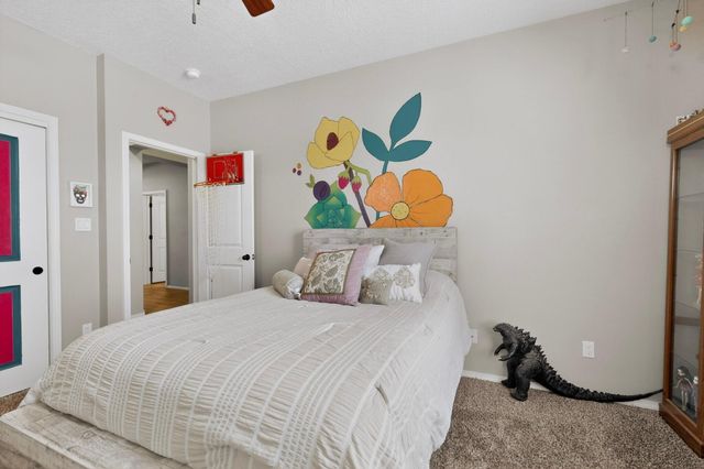 10932 Topacio Street NW, Albuquerque, NM 87114