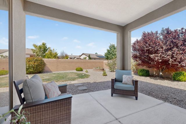 10932 Topacio Street NW, Albuquerque, NM 87114