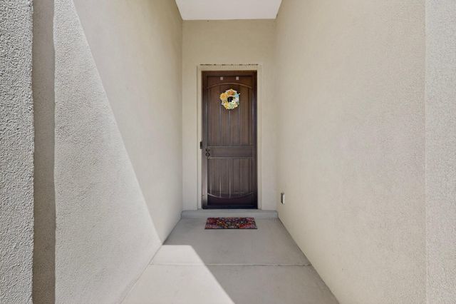 10932 Topacio Street NW, Albuquerque, NM 87114