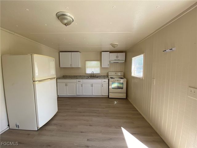 8376 Nault RD, North Fort Myers, FL 33917