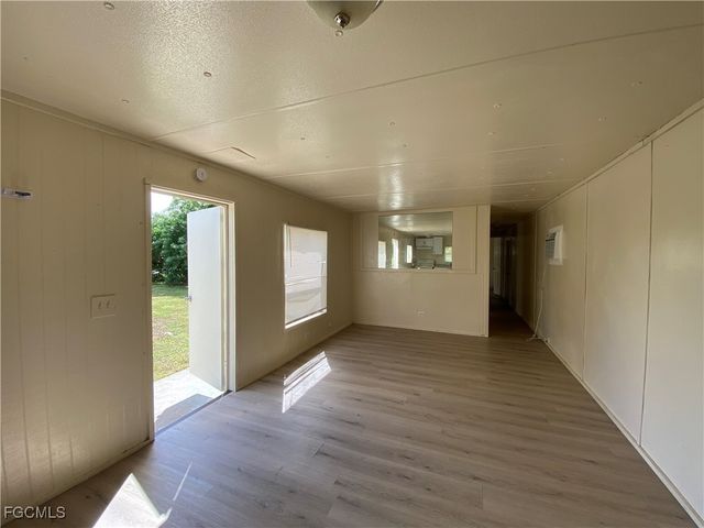 8376 Nault RD, North Fort Myers, FL 33917