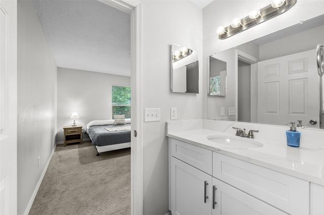 8013 N ALASKA STREET, Tampa, FL 33604