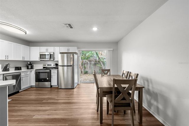 8013 N ALASKA STREET, Tampa, FL 33604