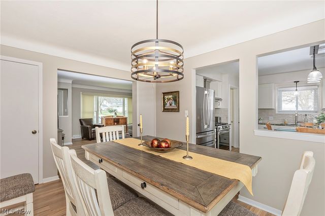 1101 Bonnie Lane, Mayfield Heights, OH 44124