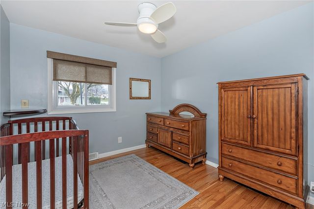 1101 Bonnie Lane, Mayfield Heights, OH 44124