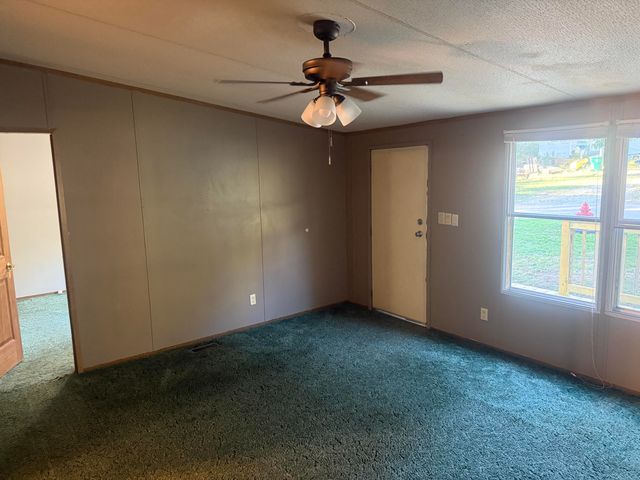 145 Tyler Street, Thayer, MO 65791