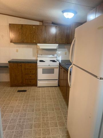 145 Tyler Street, Thayer, MO 65791