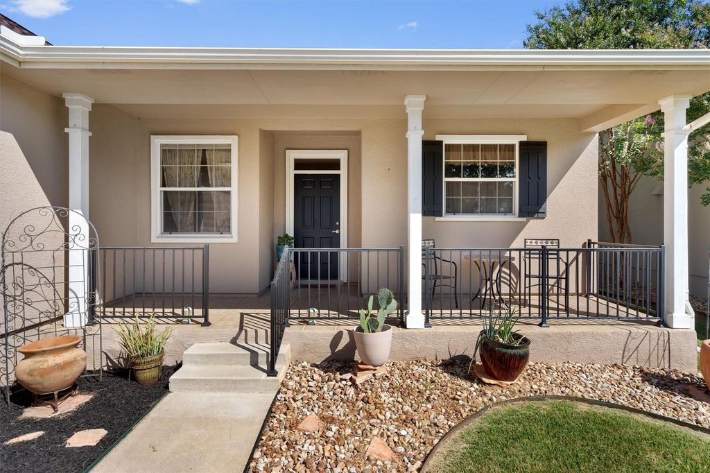 272 Red Poppy TRL, Georgetown, TX 78633