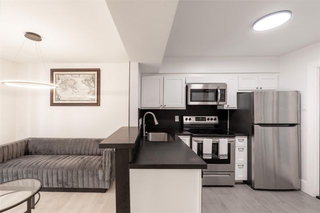 2601 Marilee Lane 2, Houston, TX 77057