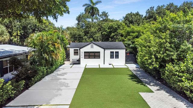 544 SW 13th Avenue, Fort Lauderdale, FL 33312
