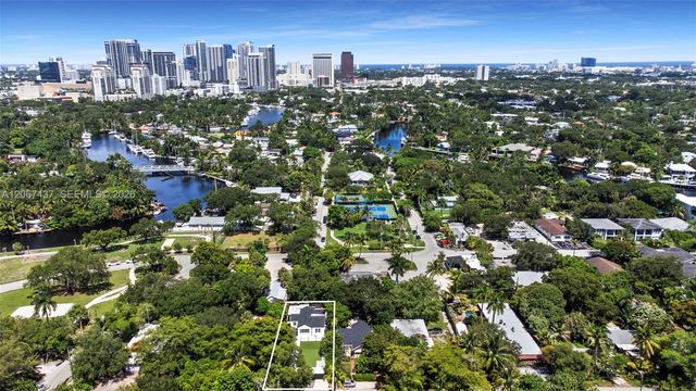 544 SW 13th Avenue, Fort Lauderdale, FL 33312