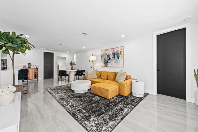 544 SW 13th Avenue, Fort Lauderdale, FL 33312
