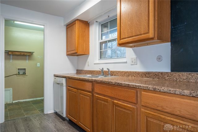 6773 Summerdale Drive, Huber Heights, OH 45424