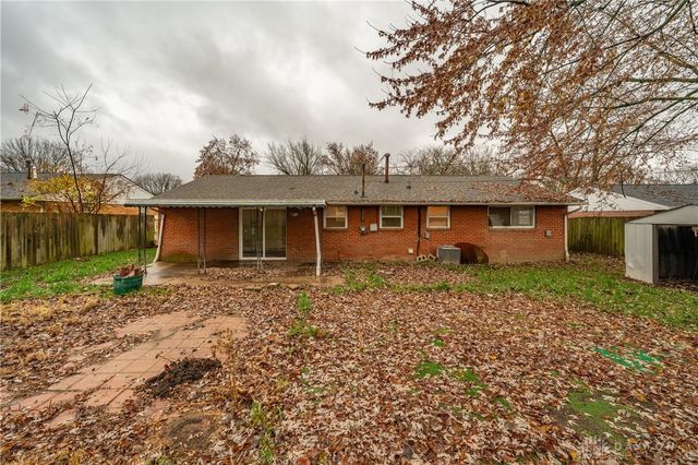 6773 Summerdale Drive, Huber Heights, OH 45424