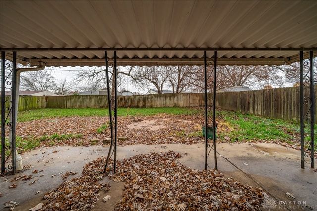 6773 Summerdale Drive, Huber Heights, OH 45424