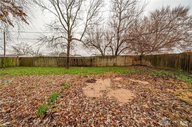 6773 Summerdale Drive, Huber Heights, OH 45424