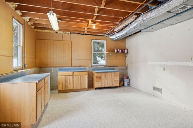 1304 Wilderness Run Drive, Eagan, MN 55123