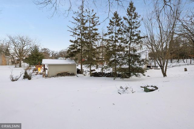 1304 Wilderness Run Drive, Eagan, MN 55123