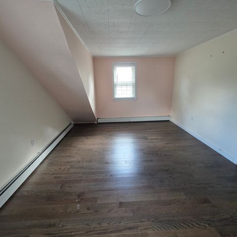 32 Breer Circle, Brockton, MA 02301
