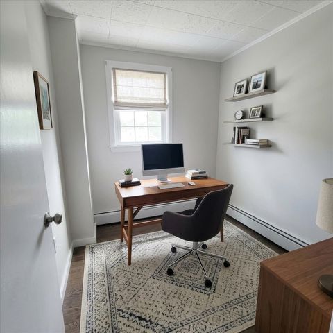 32 Breer Circle, Brockton, MA 02301