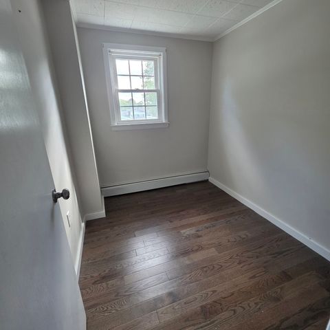 32 Breer Circle, Brockton, MA 02301