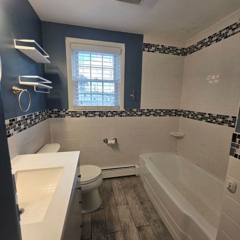 32 Breer Circle, Brockton, MA 02301