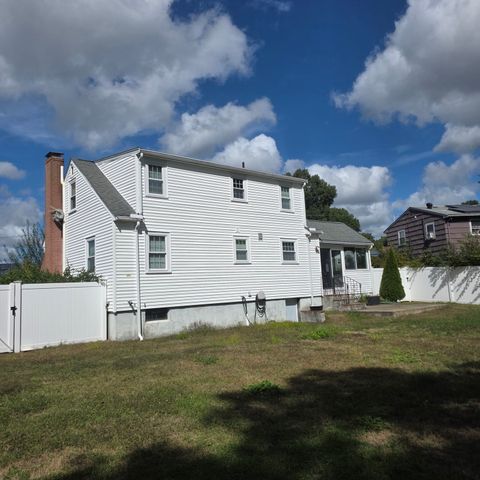 32 Breer Circle, Brockton, MA 02301