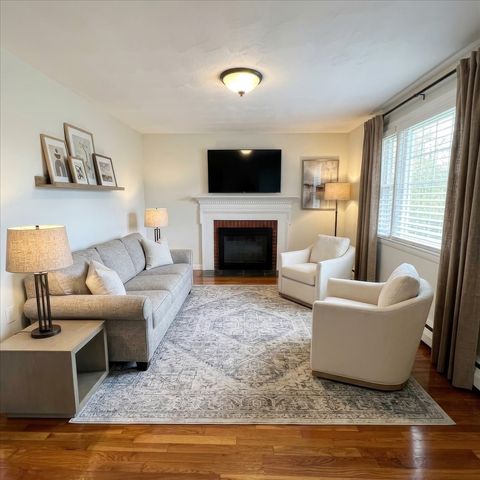 32 Breer Circle, Brockton, MA 02301