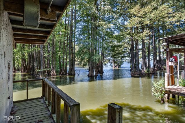 18 Lake Forest Hills, Shreveport, LA 71109