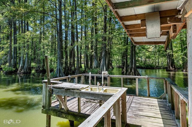 18 Lake Forest Hills, Shreveport, LA 71109