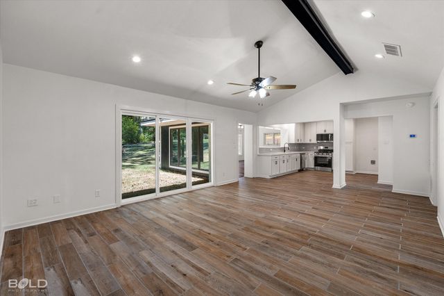 18 Lake Forest Hills, Shreveport, LA 71109