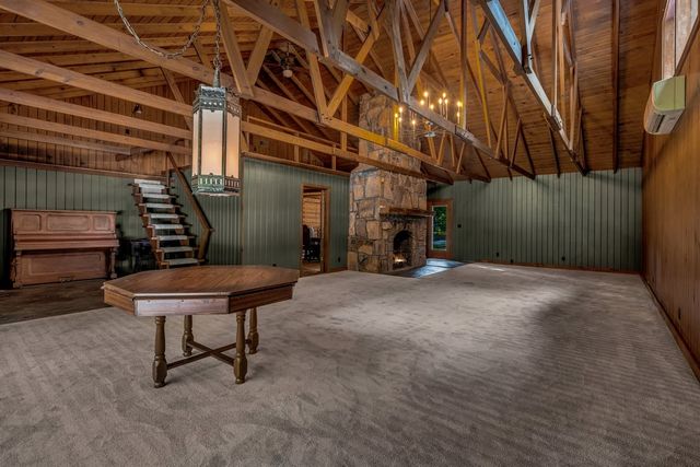 364A Cook Rd, Tullahoma, TN 37388