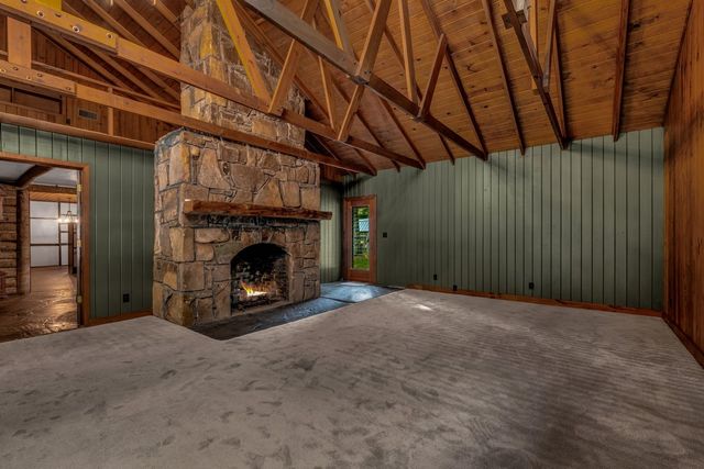 364A Cook Rd, Tullahoma, TN 37388