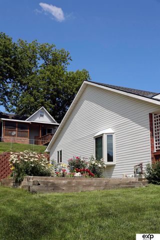 422 S 10th Street, Plattsmouth, NE 68048
