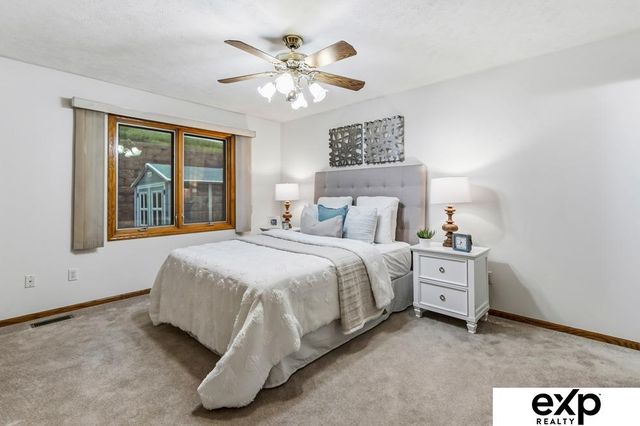 422 S 10th Street, Plattsmouth, NE 68048