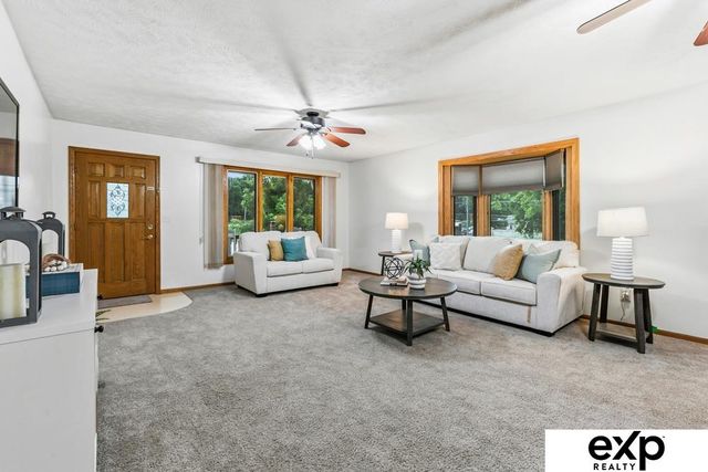 422 S 10th Street, Plattsmouth, NE 68048