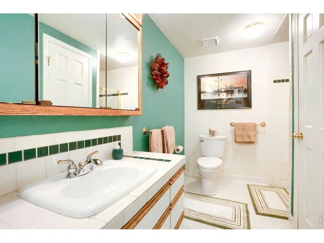 7006 Indian Peaks Trl, Boulder, CO 80301