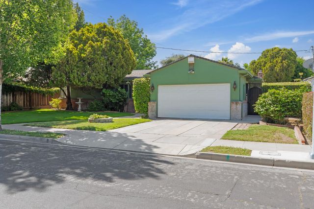 340 W Carlton Way, Tracy, CA 95376
