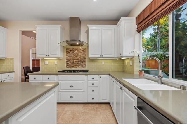 5157 Seashell Place, San Diego, CA 92130