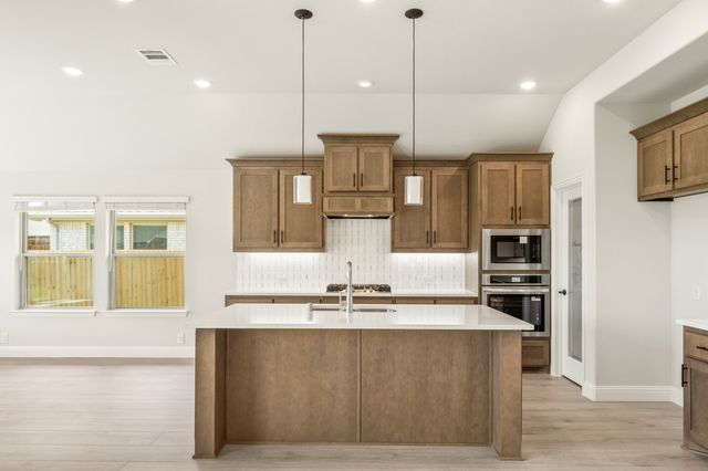 3350 Blazing Star Drive, Crandall, TX 75114