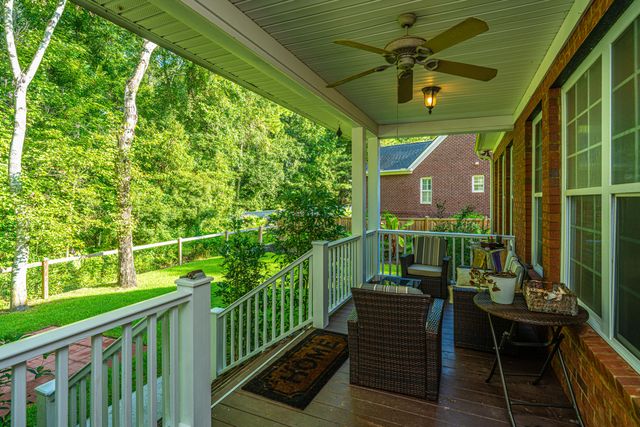 8631 Woodland Walk, North Charleston, SC 29420