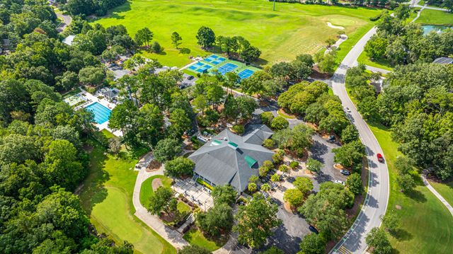 8631 Woodland Walk, North Charleston, SC 29420