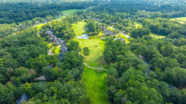 8631 Woodland Walk, North Charleston, SC 29420