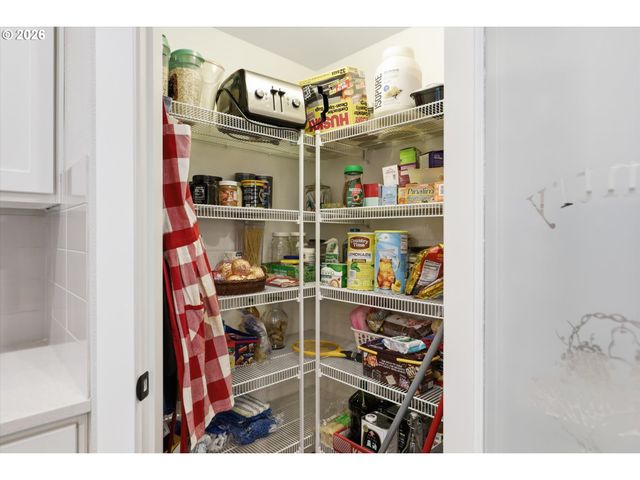 32010 Nw WASCOE St, North Plains, OR 97133
