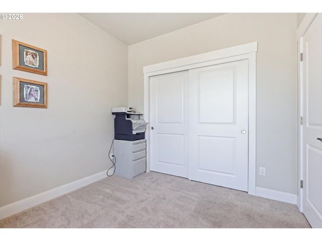 32010 Nw WASCOE St, North Plains, OR 97133