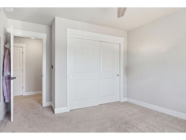32010 Nw WASCOE St, North Plains, OR 97133
