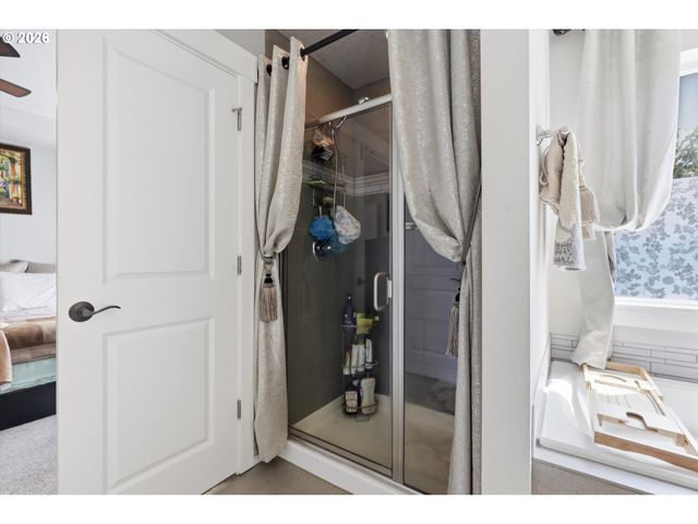 32010 Nw WASCOE St, North Plains, OR 97133