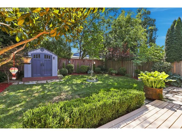 32010 Nw WASCOE St, North Plains, OR 97133