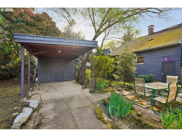 1005 Ne KILLINGSWORTH St, Portland, OR 97211